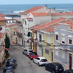 Casa Do Batoreu - Buarcos 120 Mt *
